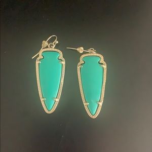 Kendra Scott earrings!